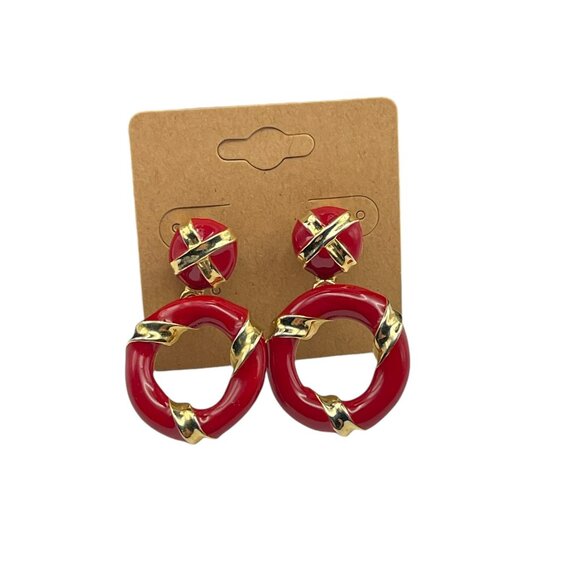 **Vintage Gold Tone And Red Enamel Dangle Earrings - Picture 5 of 6